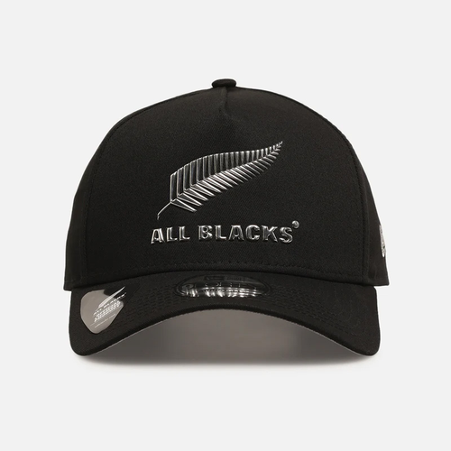 New Era 940 A-frame All Black Silver Badge